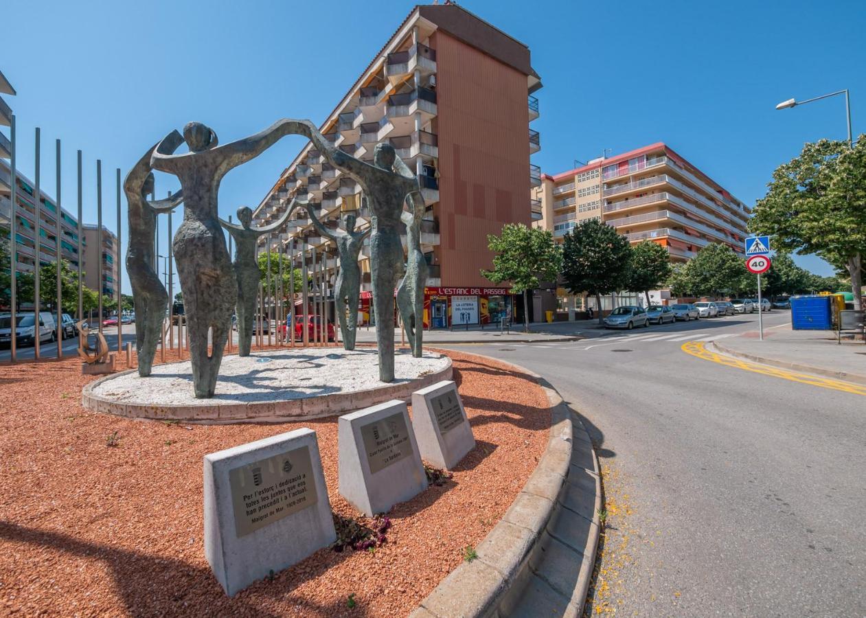 Homeholidaysrentals Brizna Malgrat de Mar Exterior photo